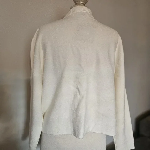 Marc New York Ladies Ivory Classic Cardigan Sweater With Gold Buttons - NWT - Picture 8 of 13